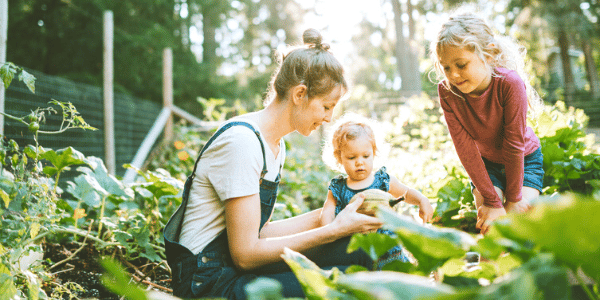 9 Summertime Activities for You and Your Kids 9 Summertime Activities for You and Your Kids